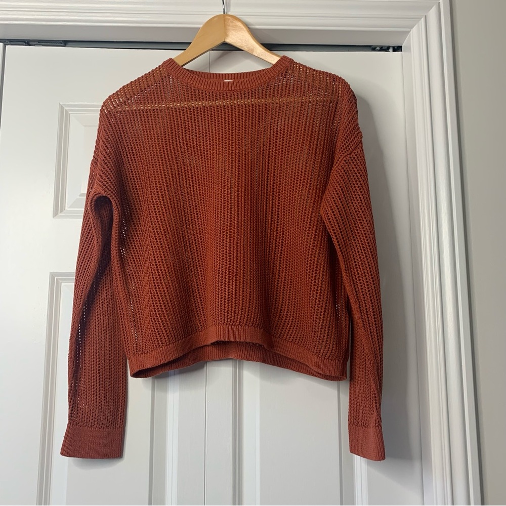 Uniqlo Women's Terracotta Mesh  Crew Neck Linen Blend Sweater Size M